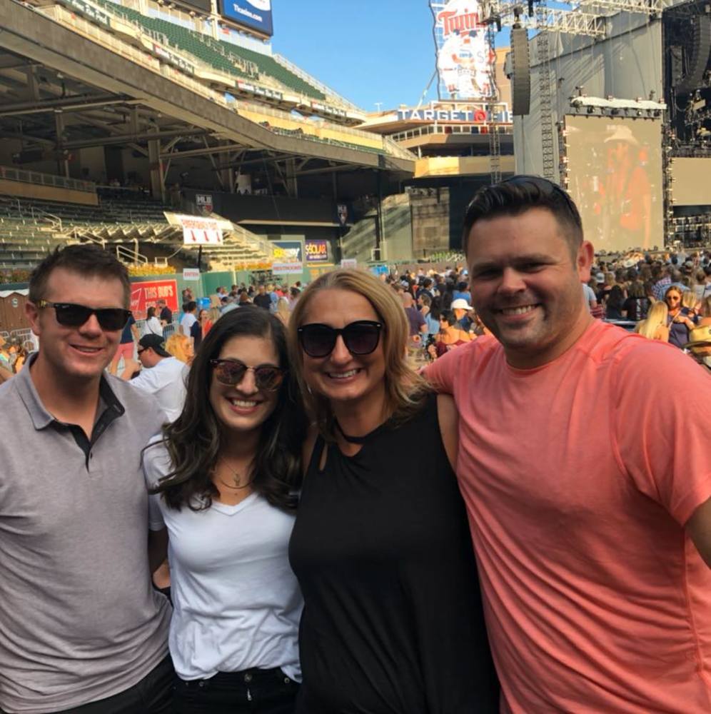 Meet your Posher, Lindsay